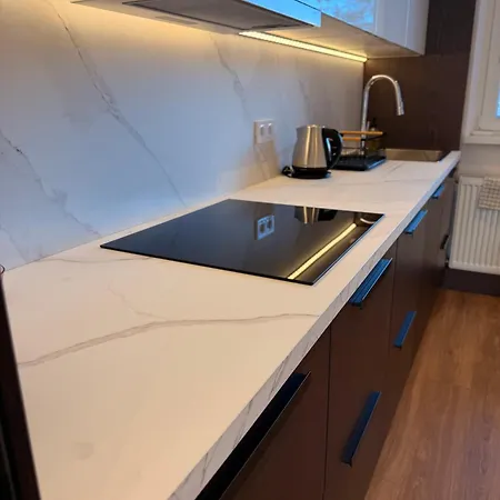 Modern By Mooi Apartmán